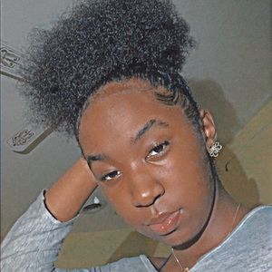 Meet your Posher, Irianna